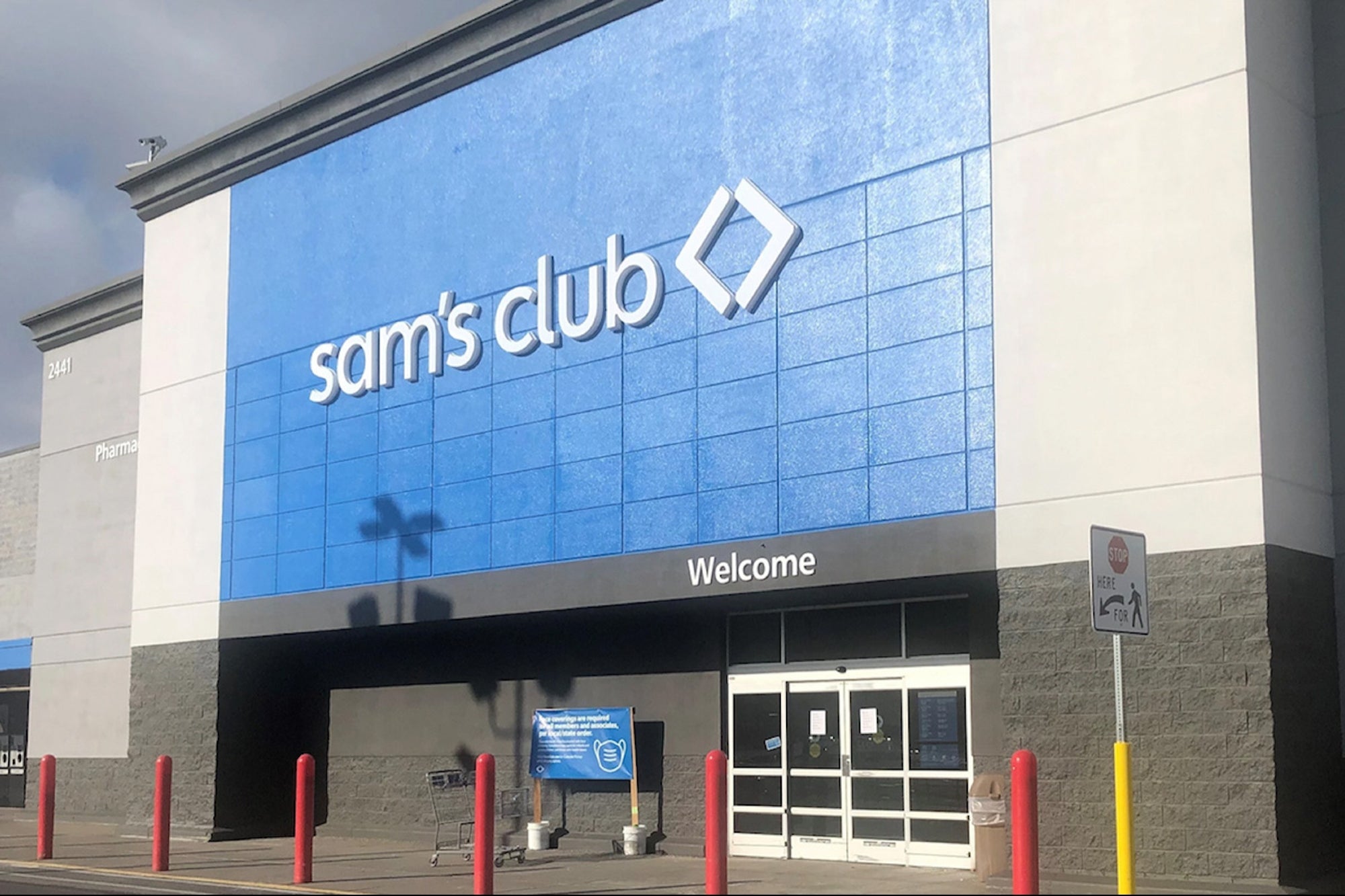 what time can sams club plus members start shopping