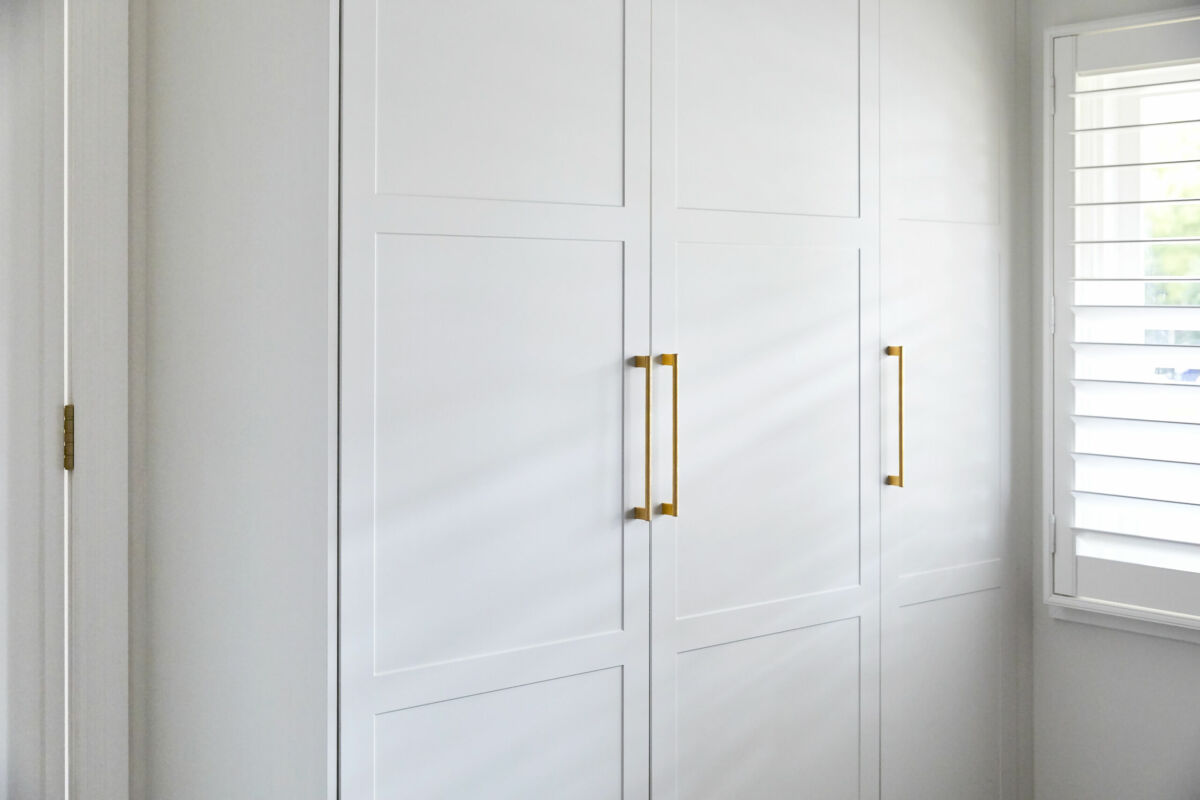 white wardrobe handles