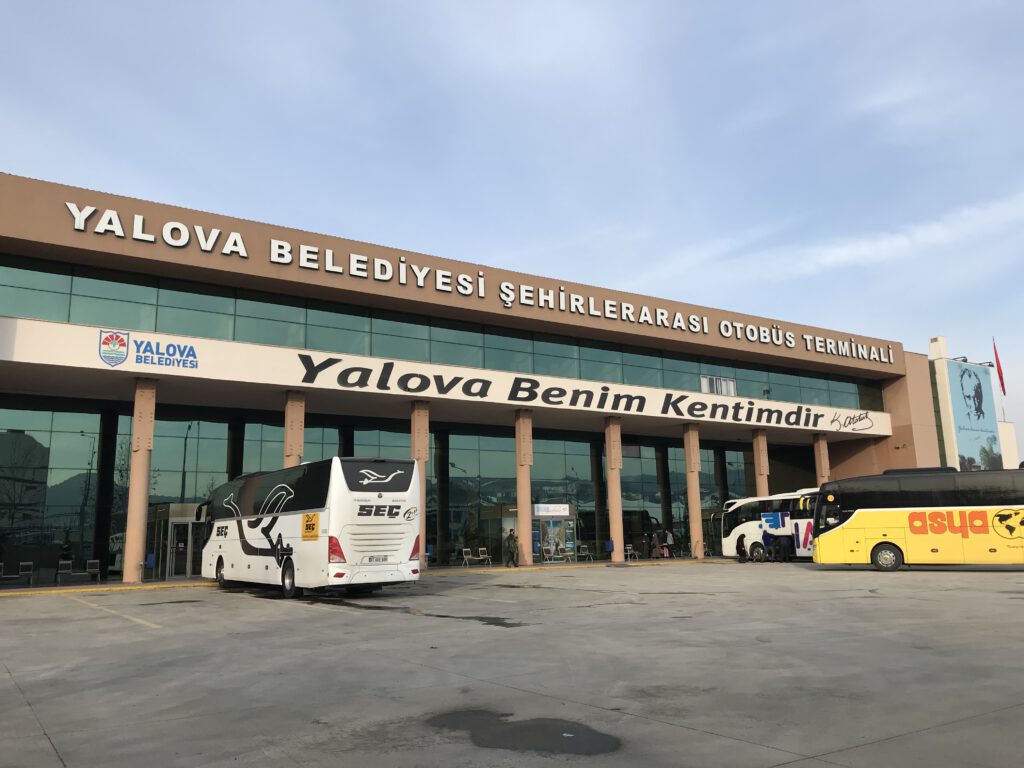 yalova kamil koç