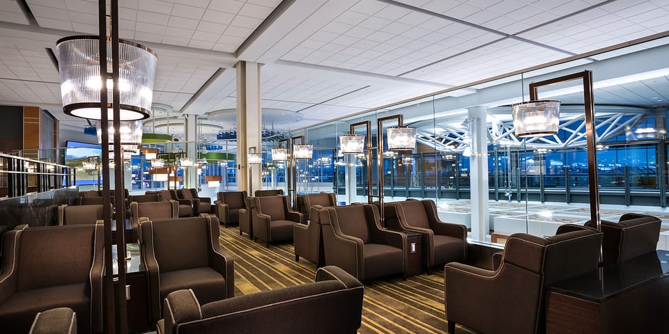 yvr lounges