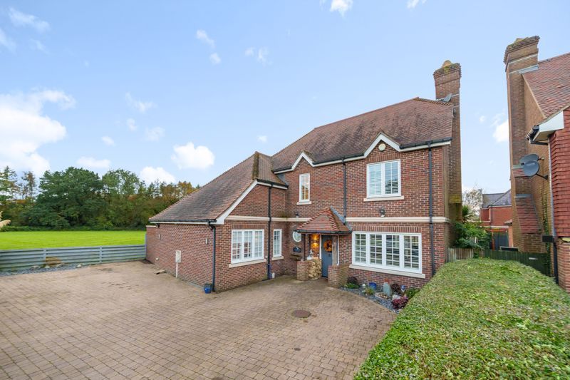 zoopla coulsdon